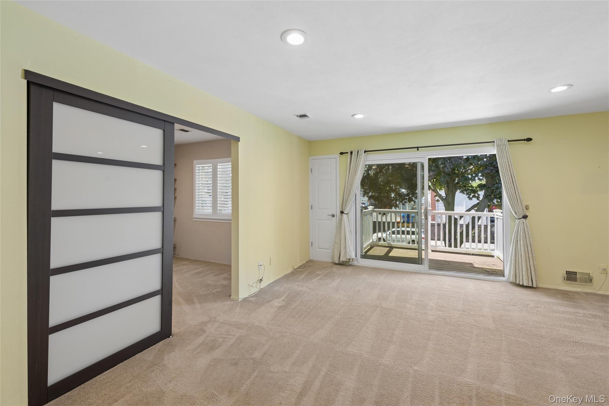 86 W Cambridge Drive 86 Property Photo 4