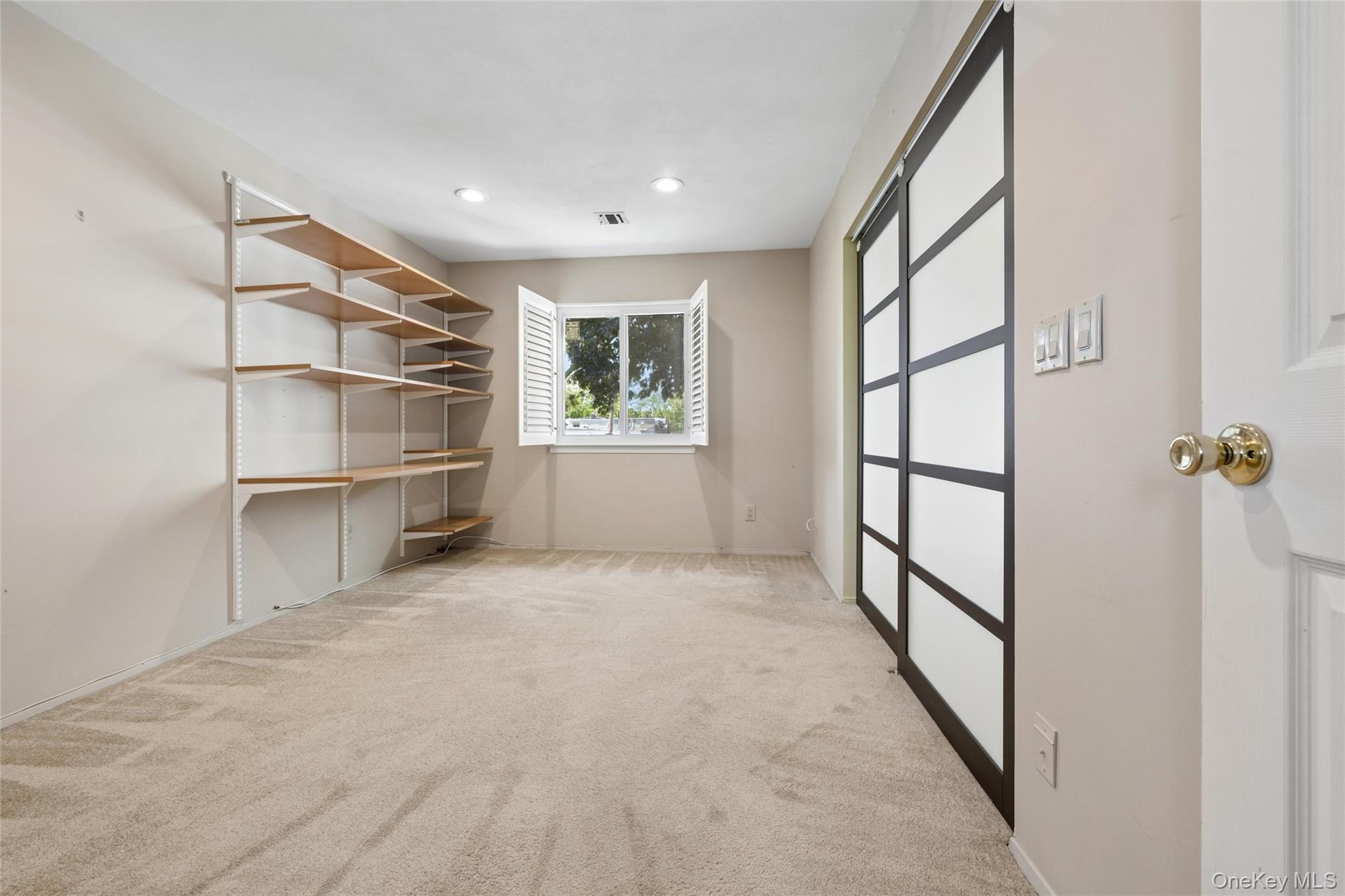 86 W Cambridge Drive 86 Property Photo 17