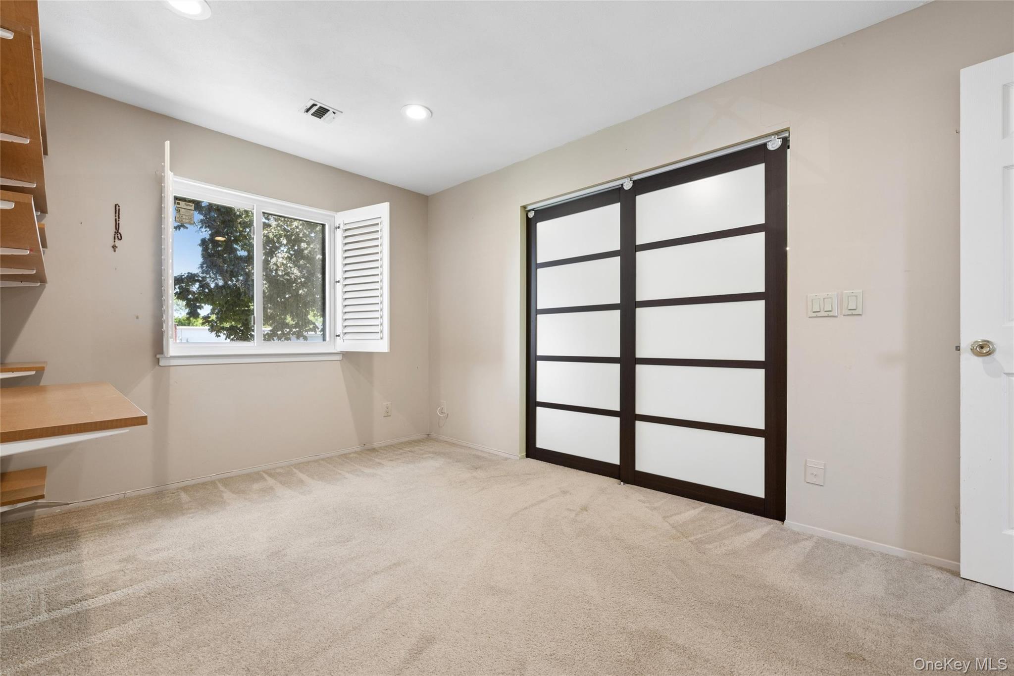 86 W Cambridge Drive 86 Property Photo 18