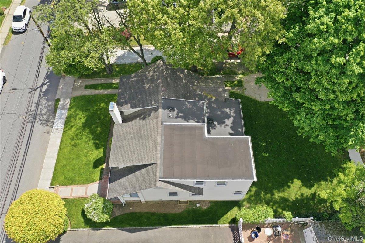 176 Wright Avenue Property Photo 3