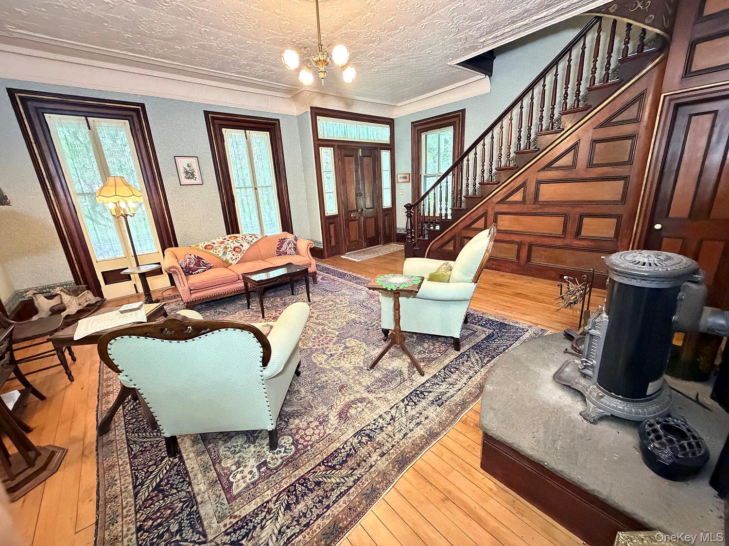 12 Railroad Street Property Photo 11