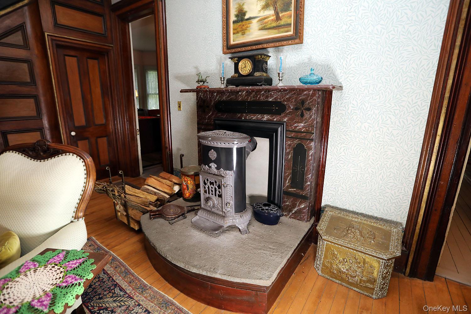 12 Railroad Street Property Photo 13