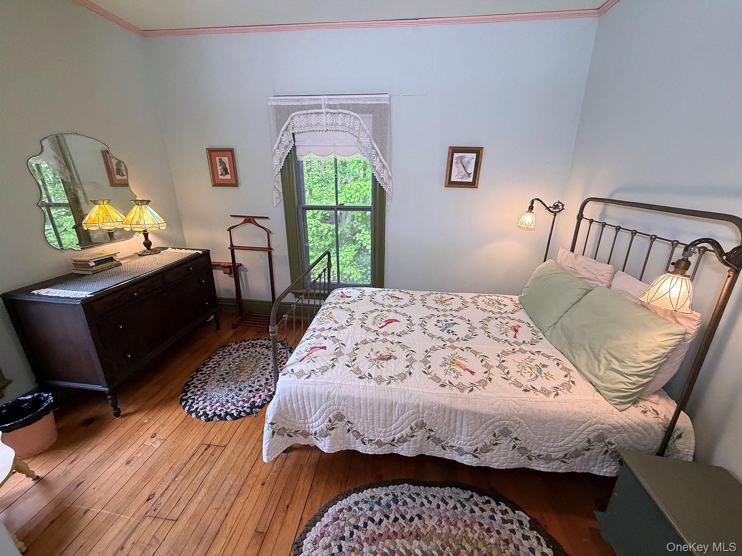 12 Railroad Street Property Photo 26