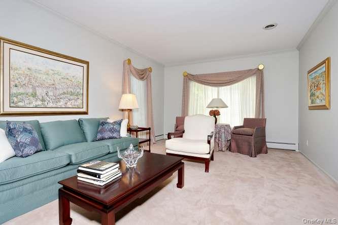 46 E Concord Drive Property Photo 7
