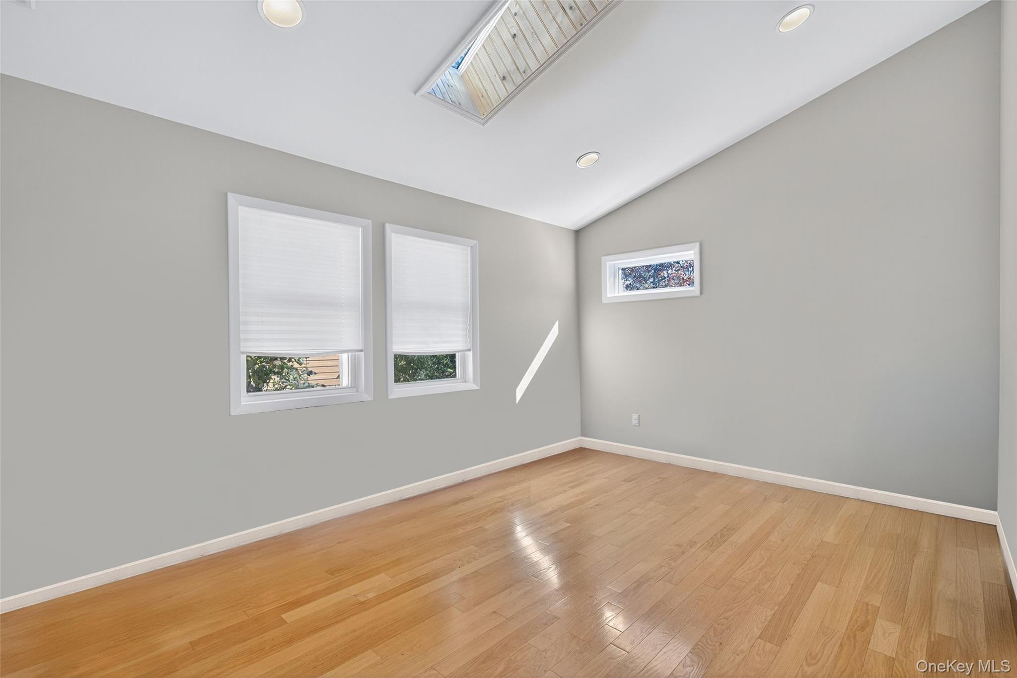 518 Sackett Lake Road Property Photo 34