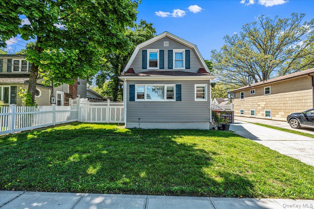 42 Willow Avenue Property Photo 3