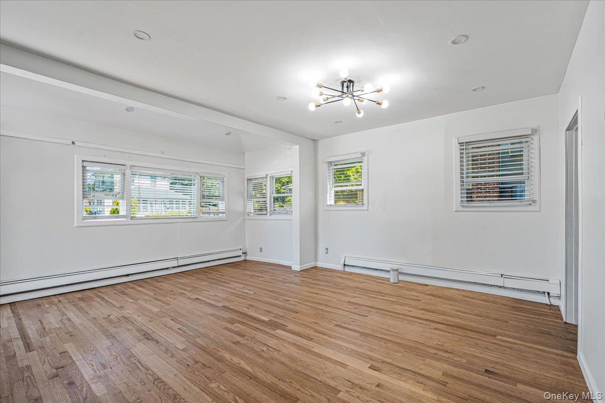 42 Willow Avenue Property Photo 10