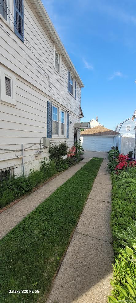 9019 218th Street Property Photo 11