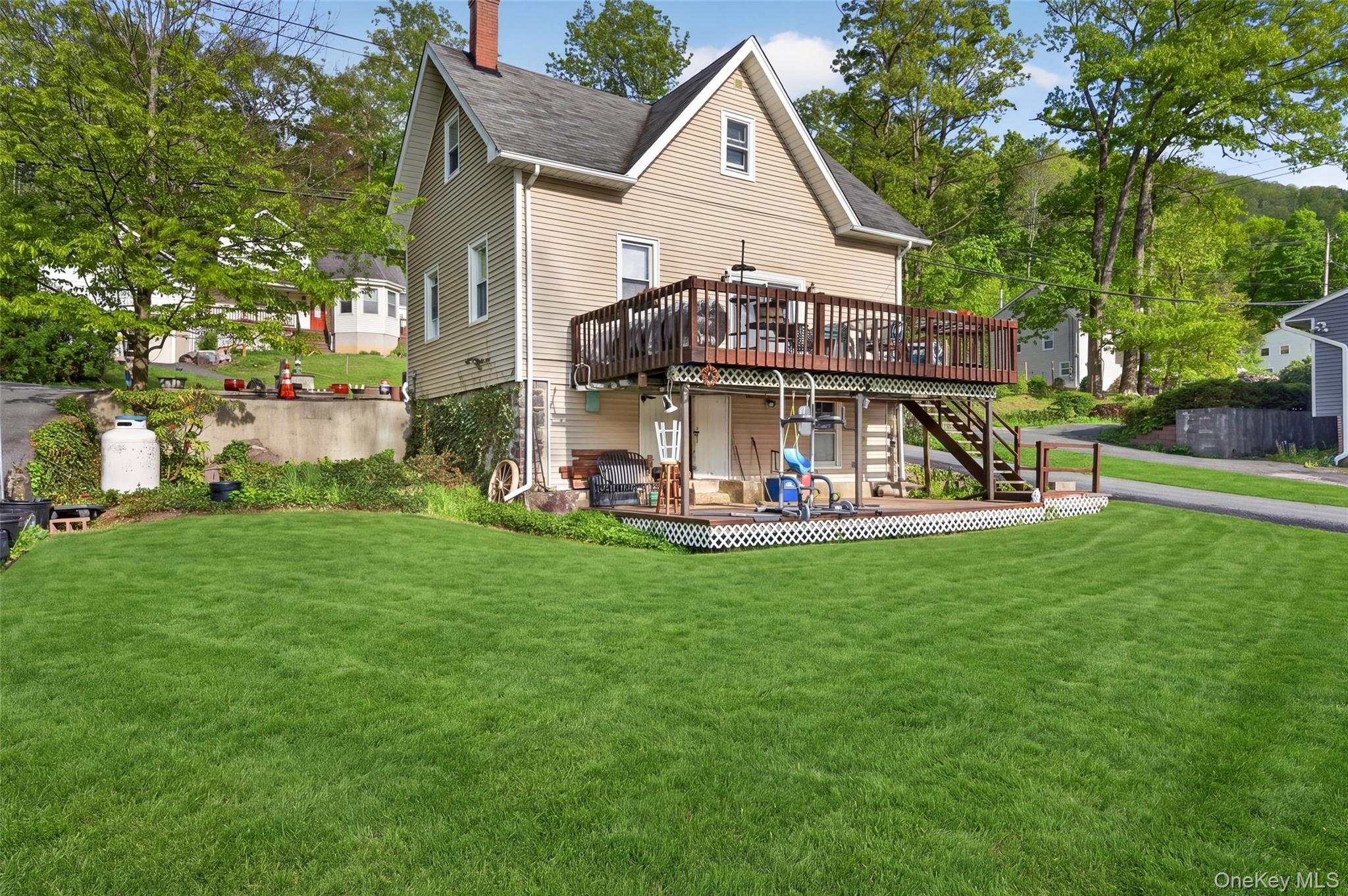 83 Edgemere Avenue Property Photo 18