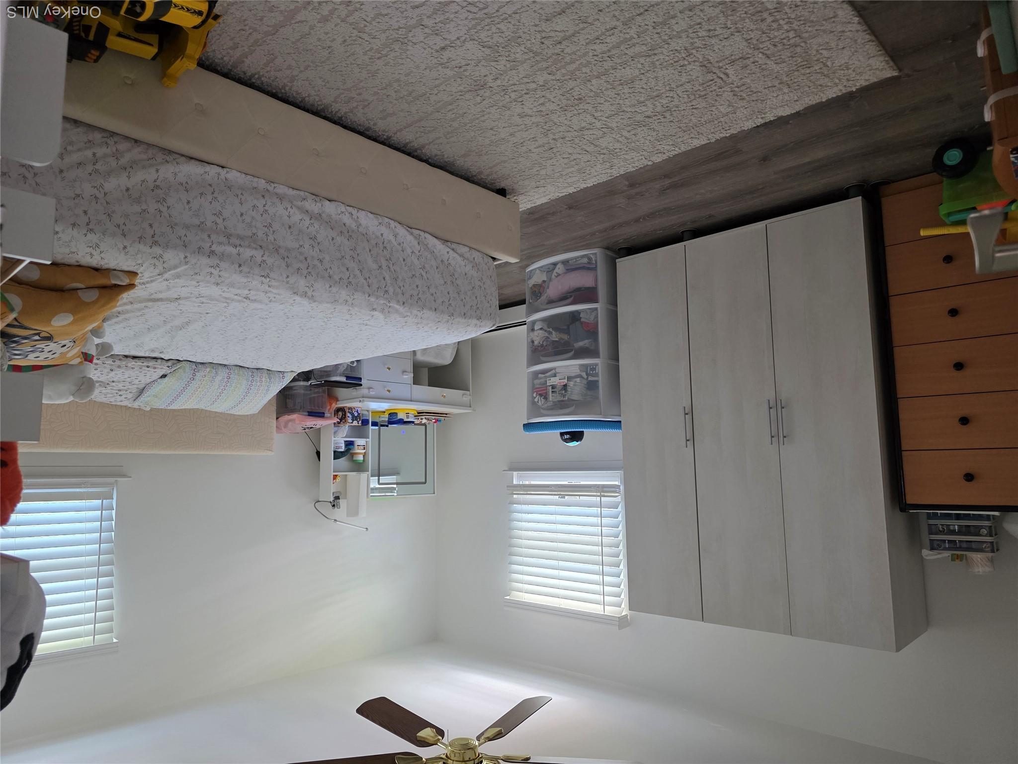 10 Meehan Lane Property Photo 14