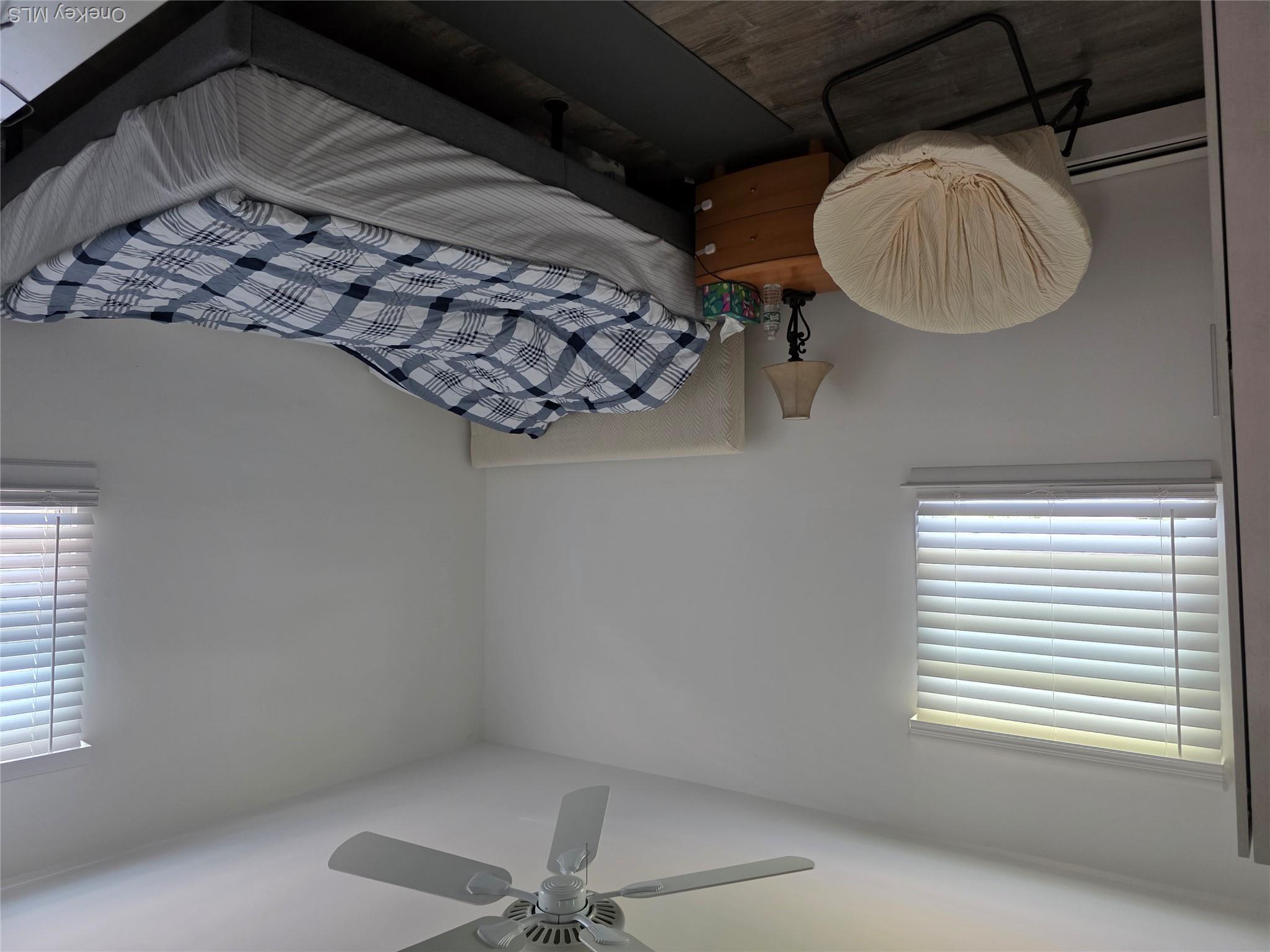 10 Meehan Lane Property Photo 15