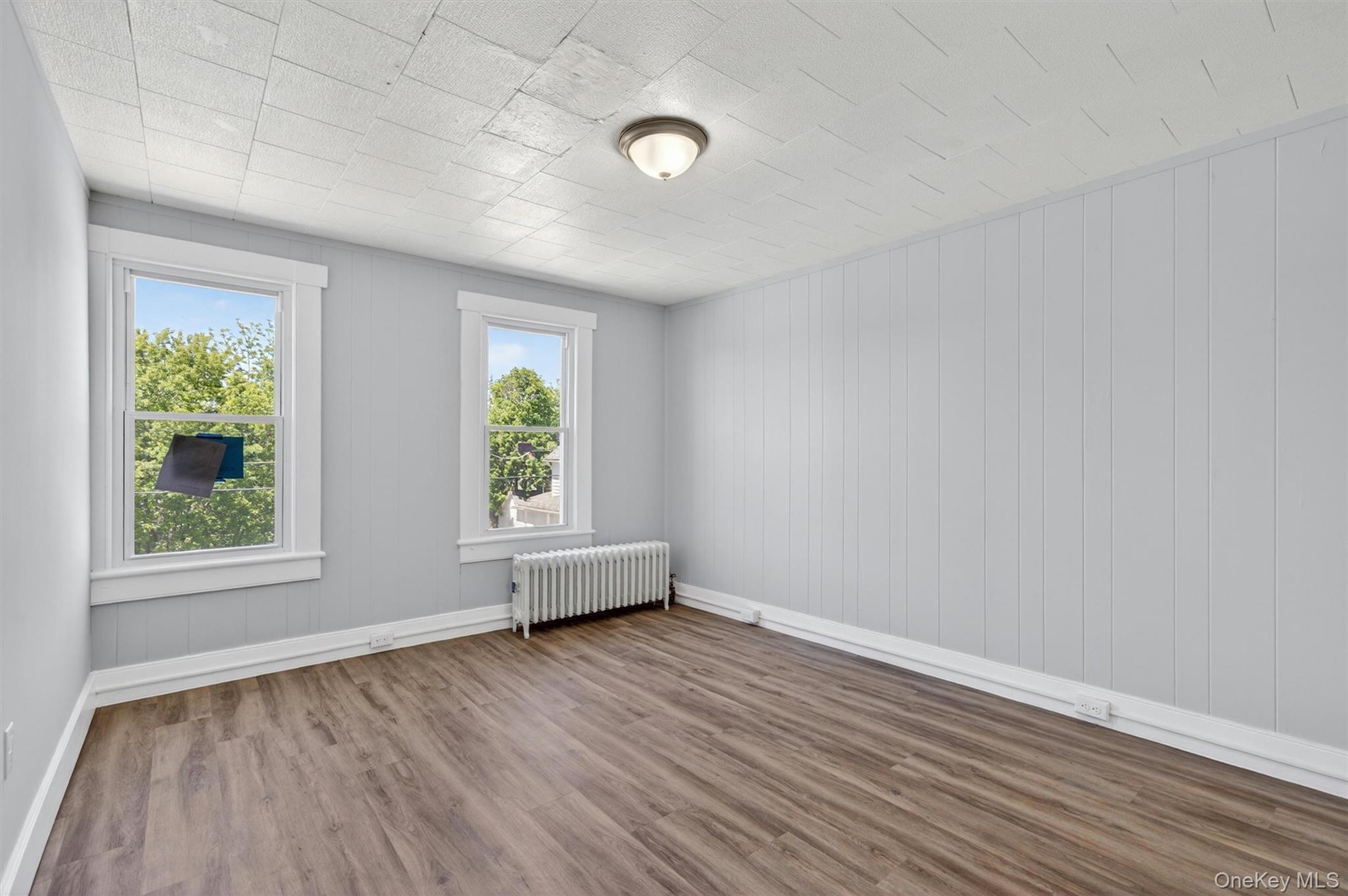 90 Montgomery Street Upper Property Photo 14
