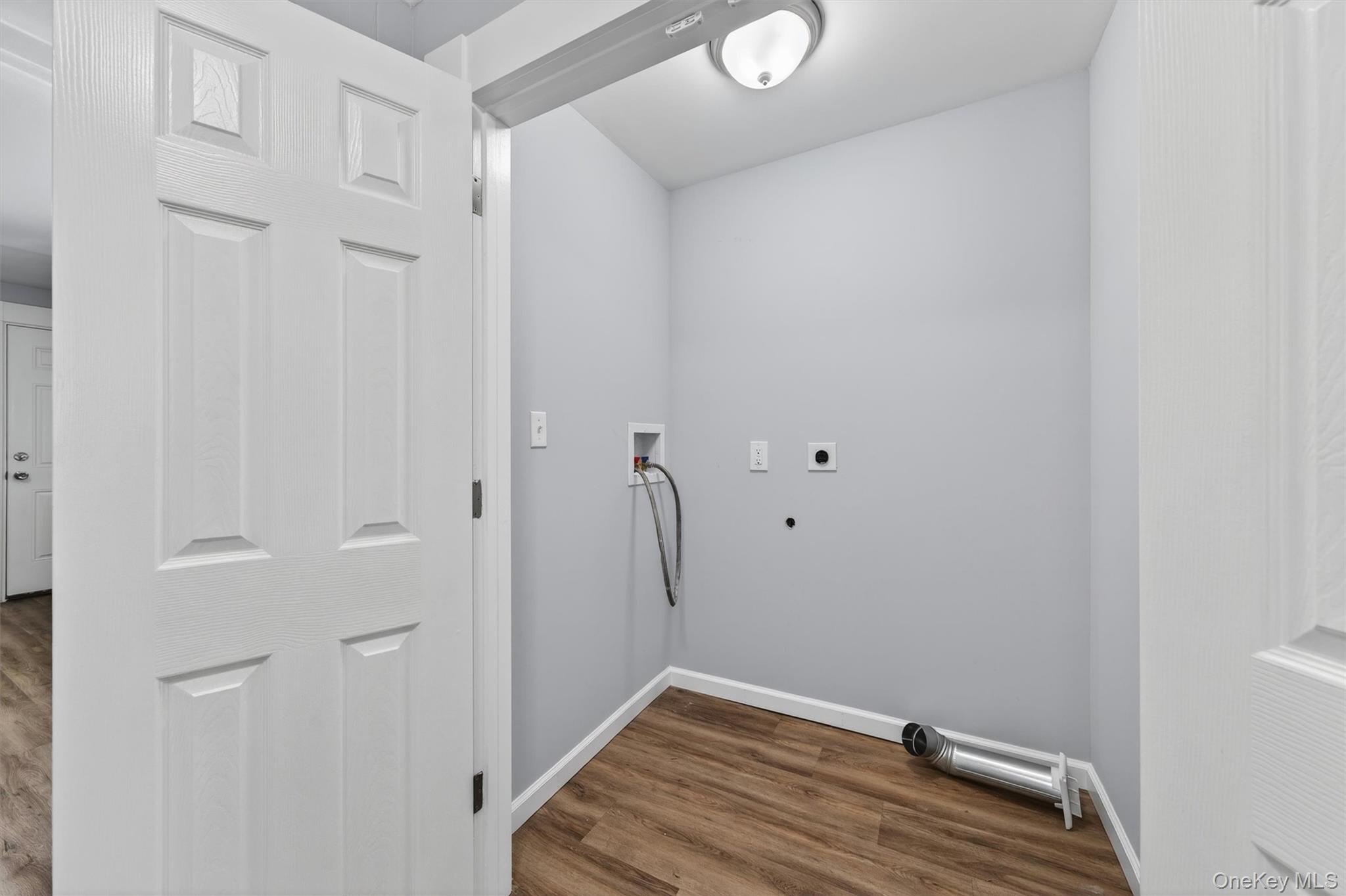 90 Montgomery Street Upper Property Photo 22