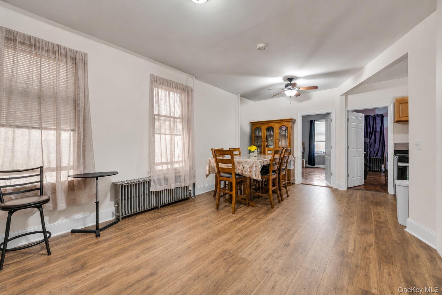6103 Maspeth Avenue Property Photo 5