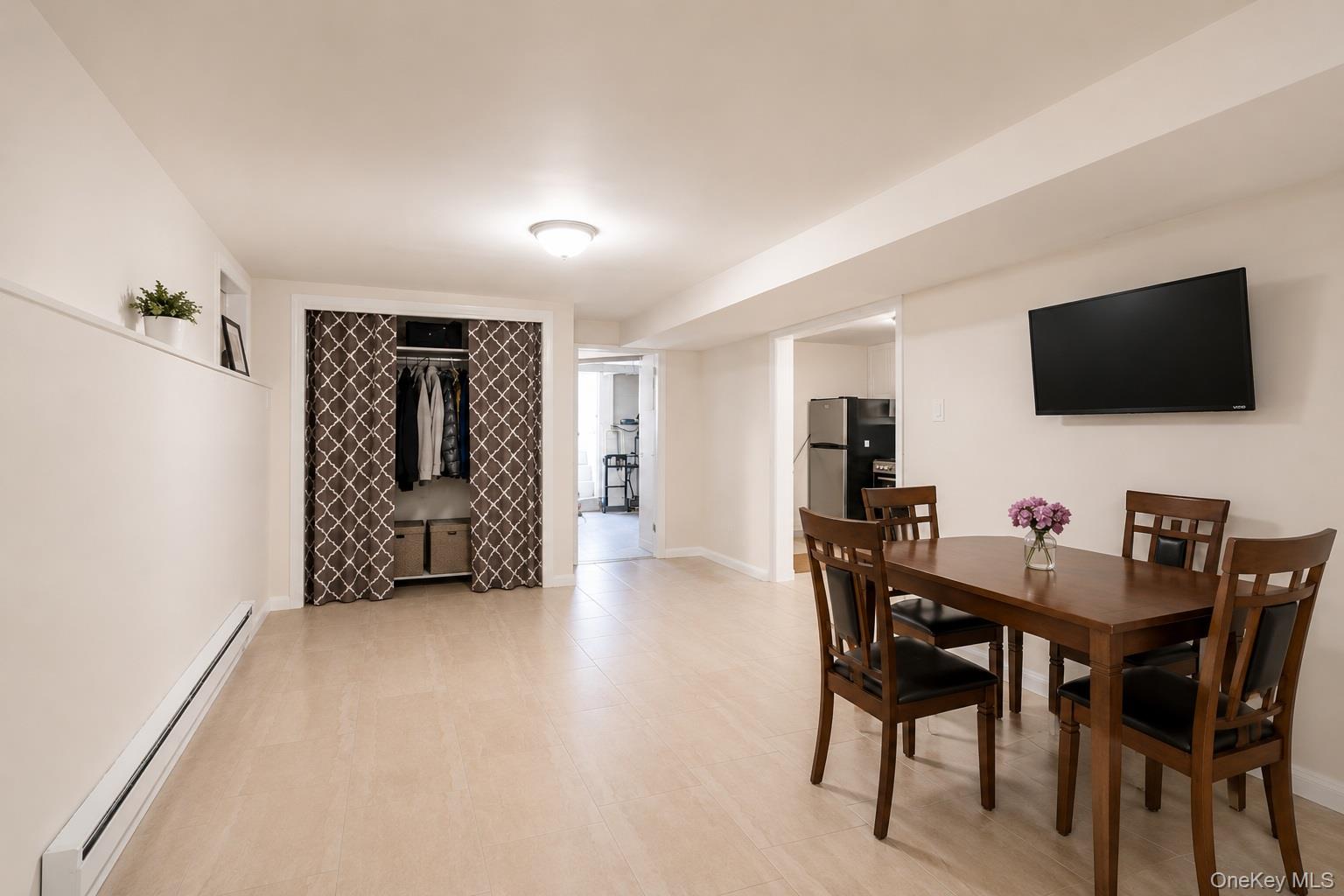 6103 Maspeth Avenue Property Photo 11