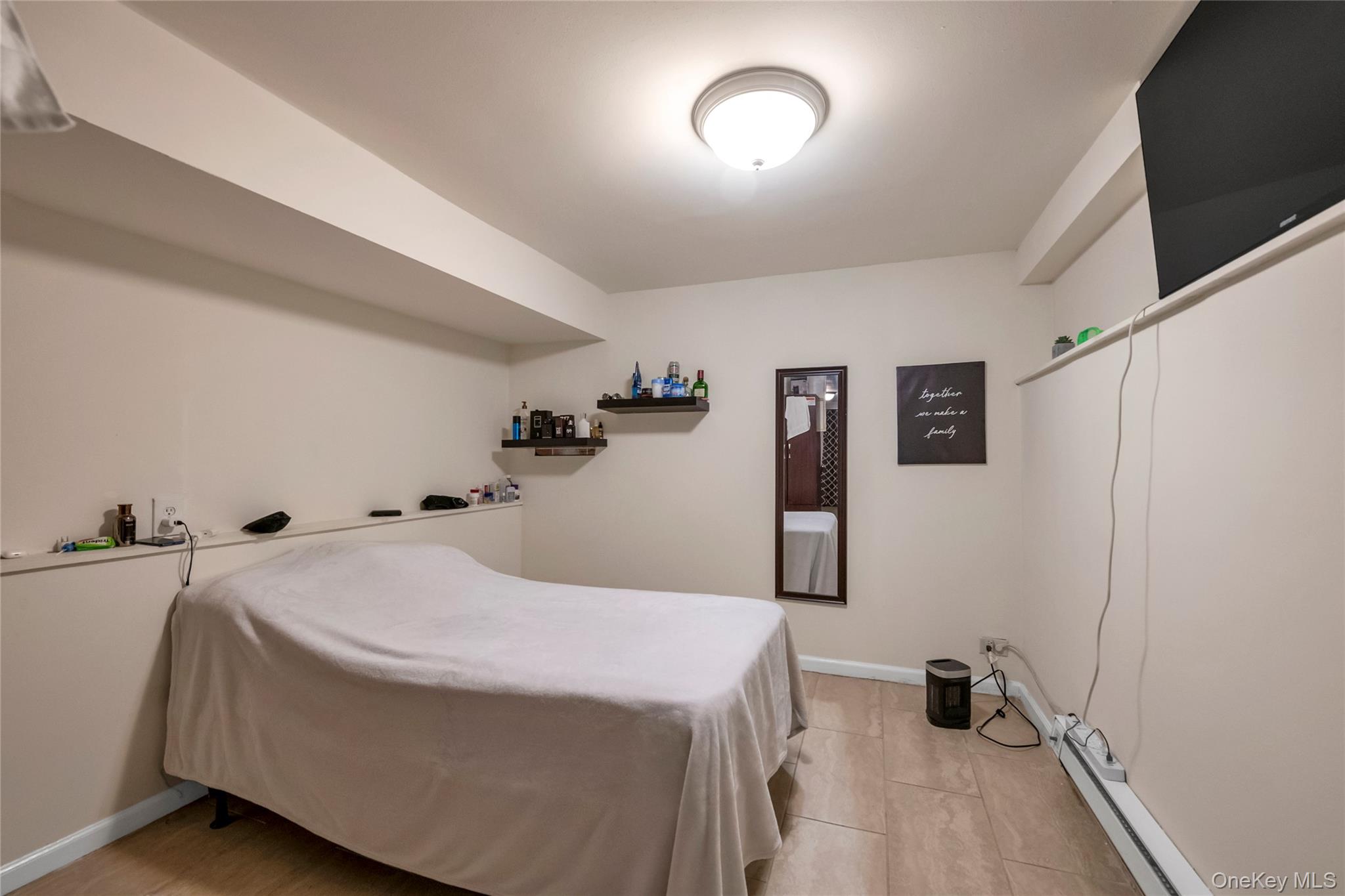 6103 Maspeth Avenue Property Photo 12