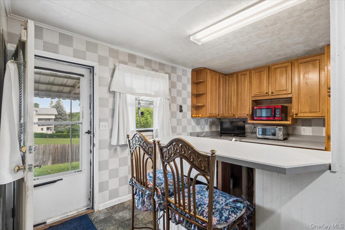 8 Cayuga Drive Property Photo 16