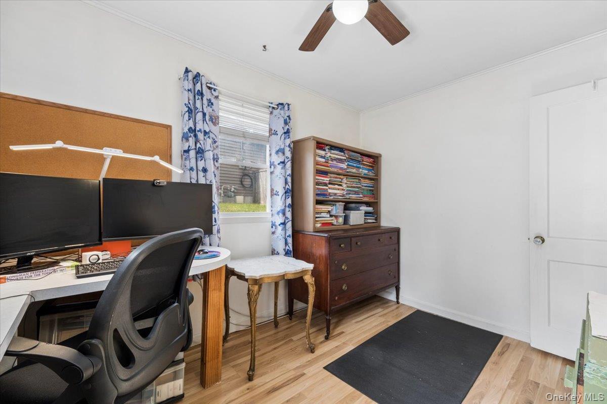 8 Cayuga Drive Property Photo 24