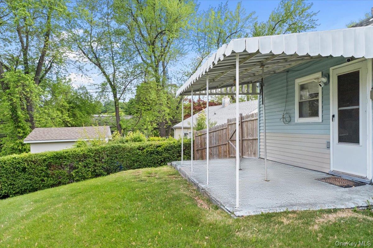 8 Cayuga Drive Property Photo 25