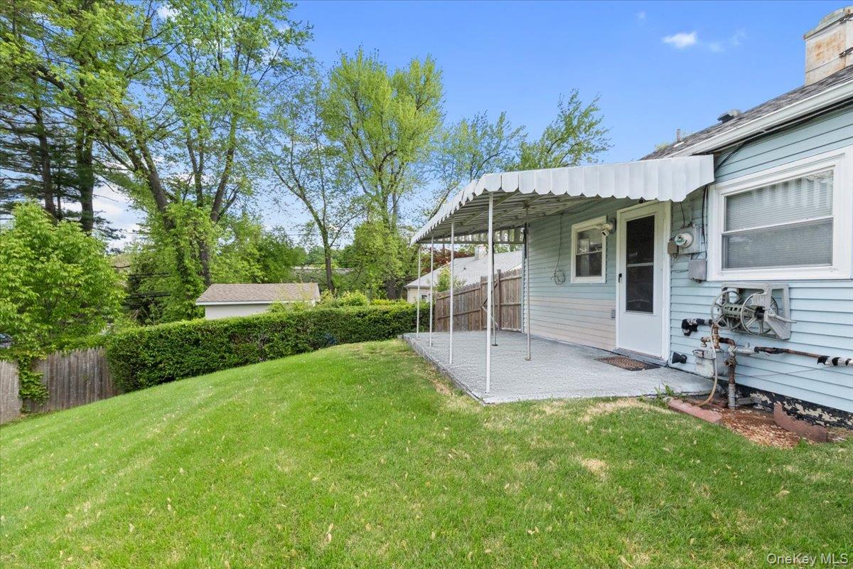 8 Cayuga Drive Property Photo 26