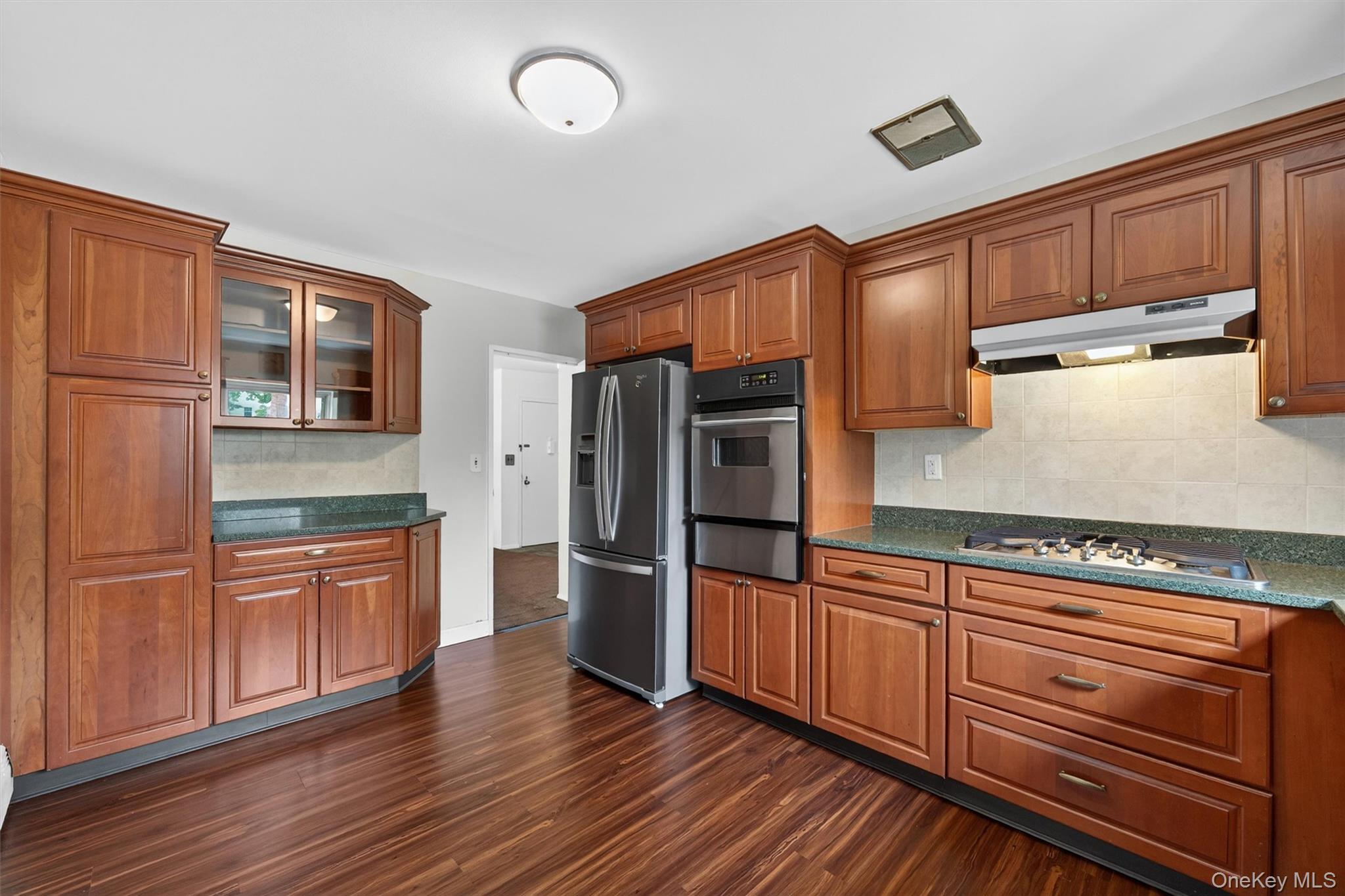 1 Lakeview Drive 1p Property Photo 17