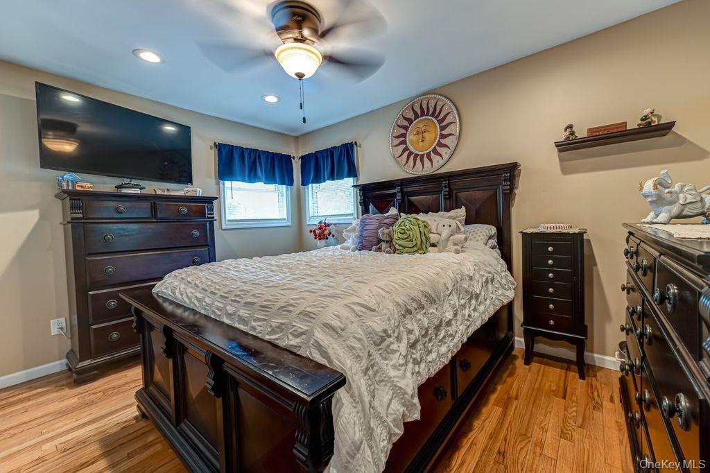 8 Oswego Drive Property Photo 14
