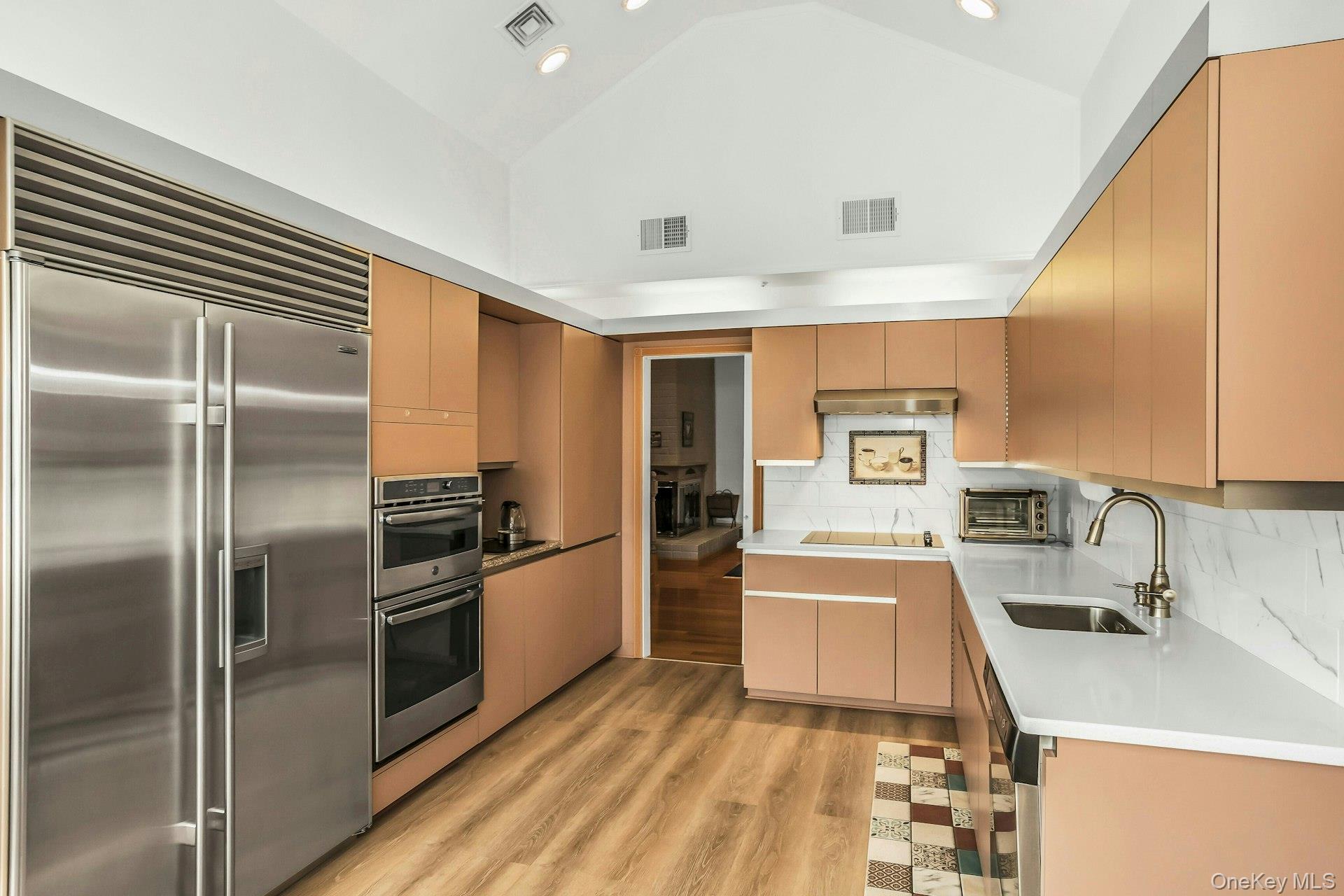 53 Hightop Lane Property Photo 13