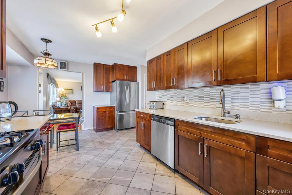 2 Wellesley Lane Property Photo 2