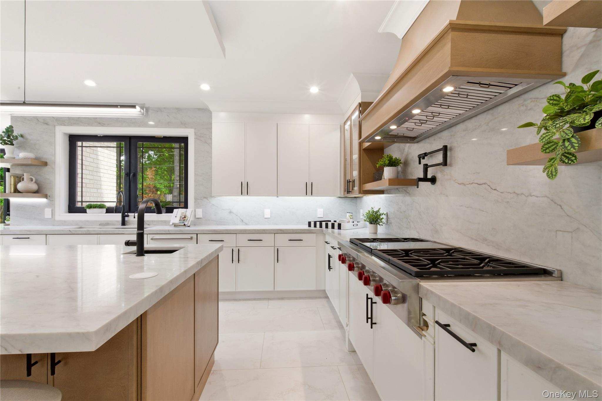 97 Parkway Drive Property Photo 13