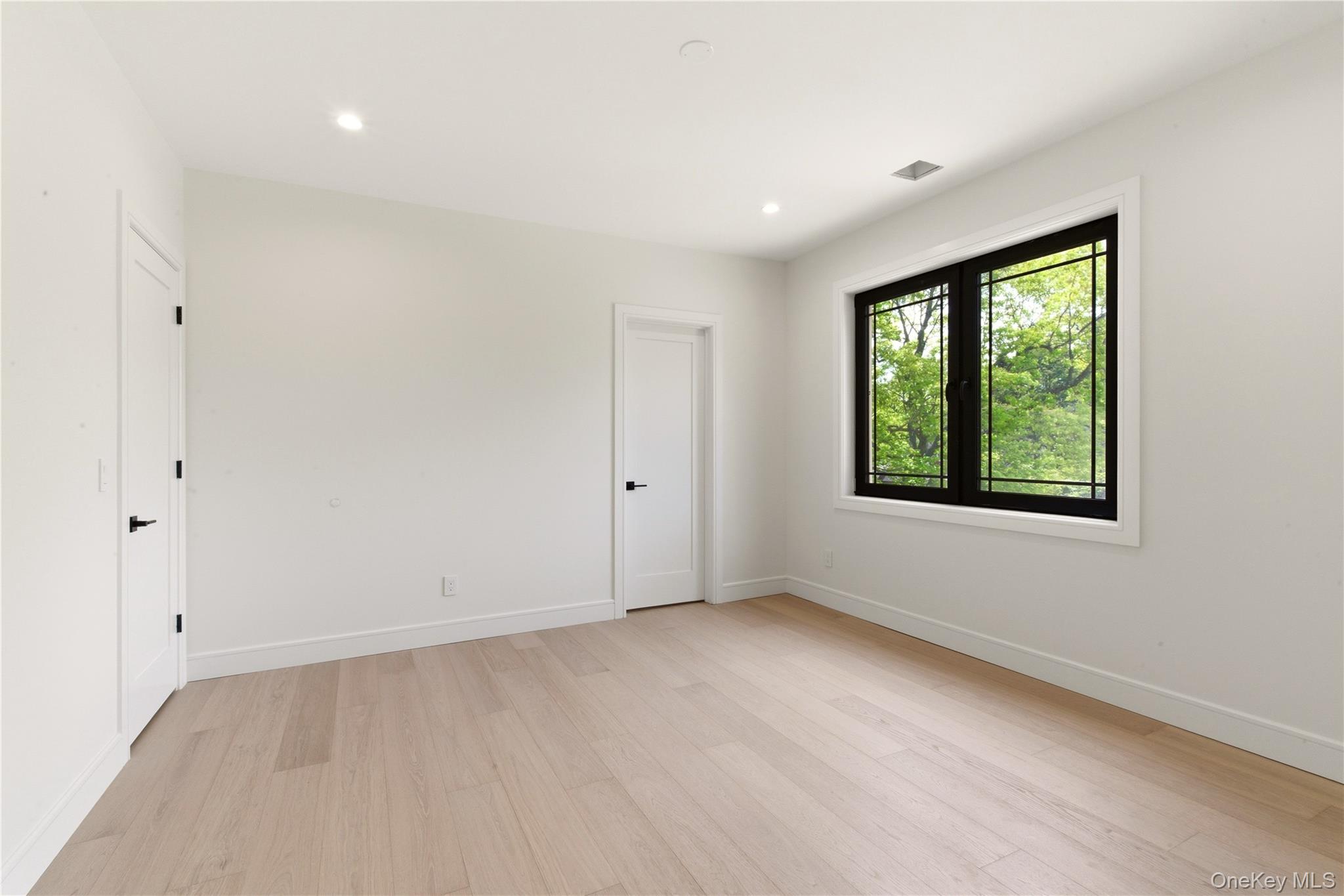97 Parkway Drive Property Photo 31