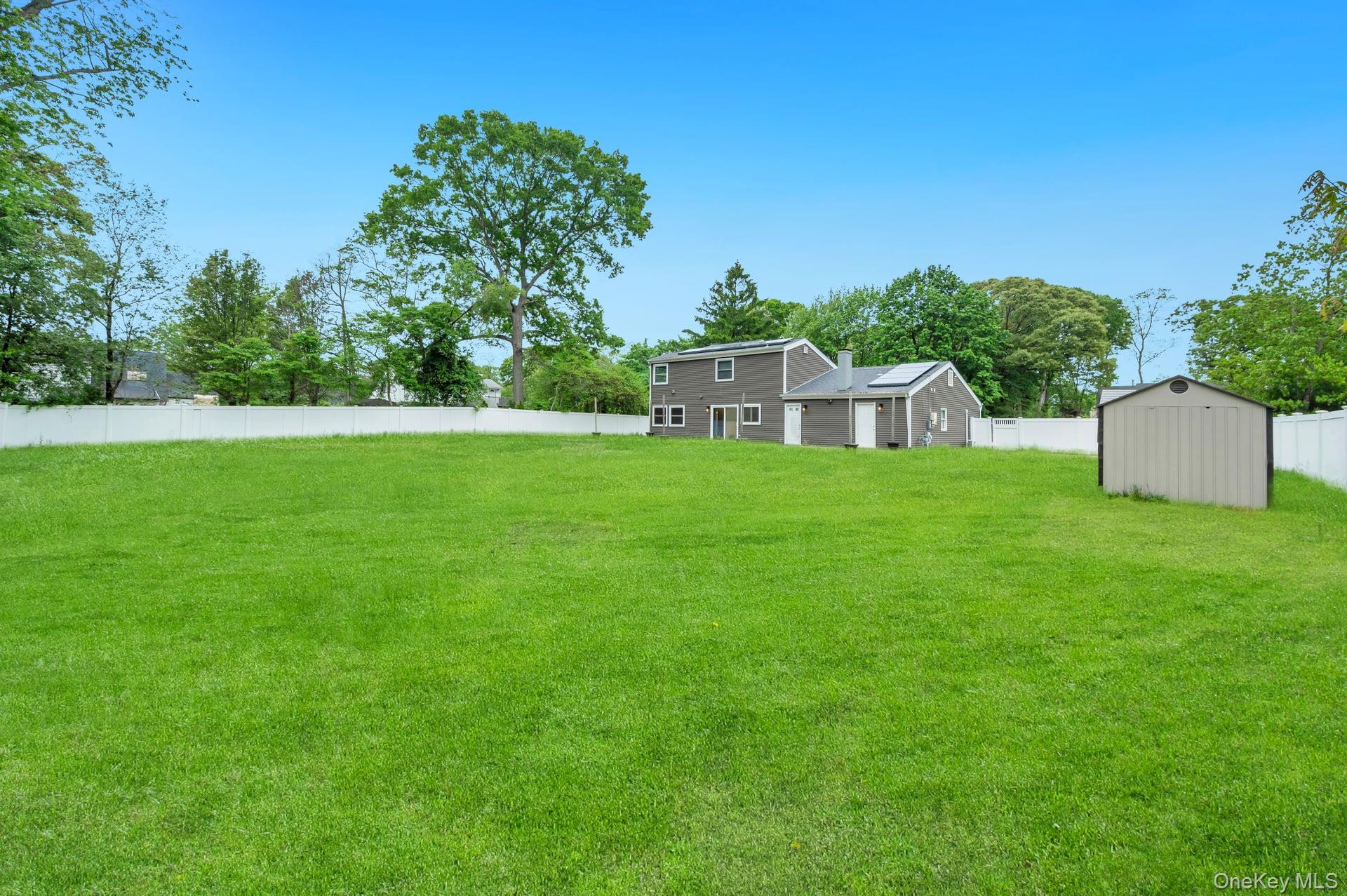 4 Hale Lane Property Photo 22