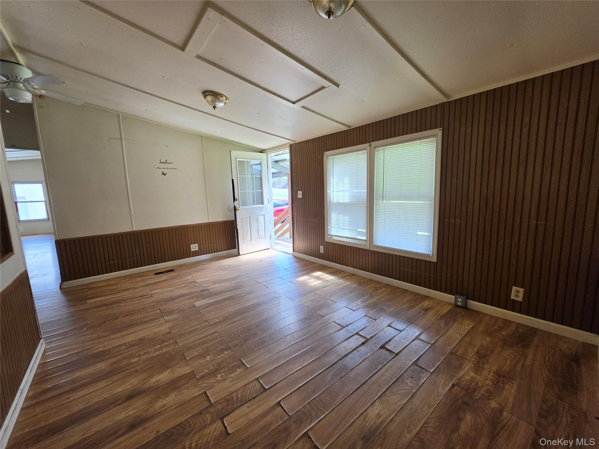 852 State Route 17b Property Photo 12