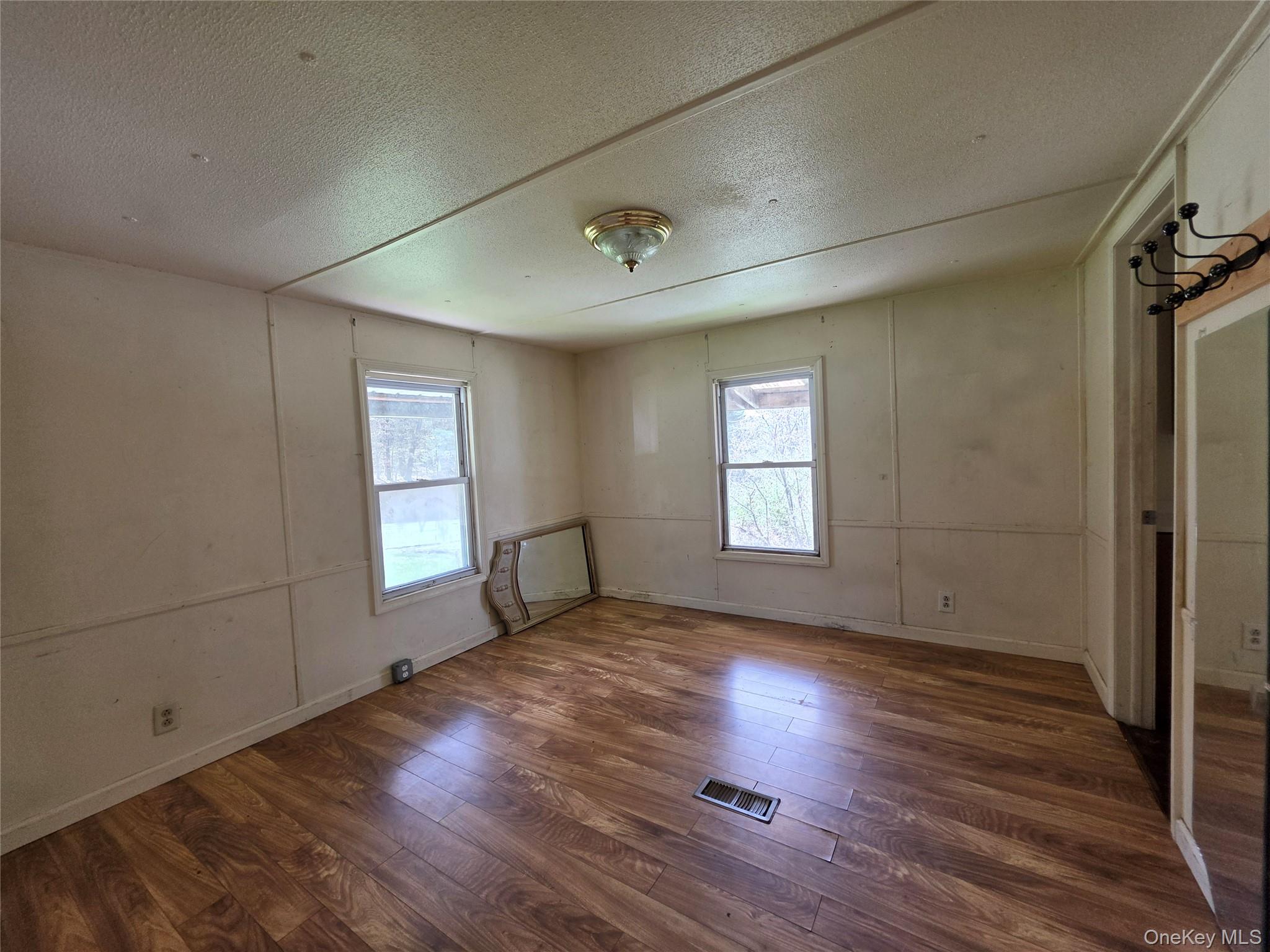 852 State Route 17b Property Photo 14