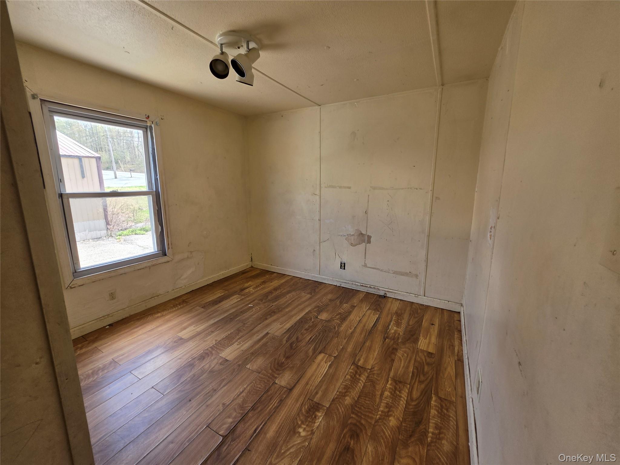 852 State Route 17b Property Photo 17