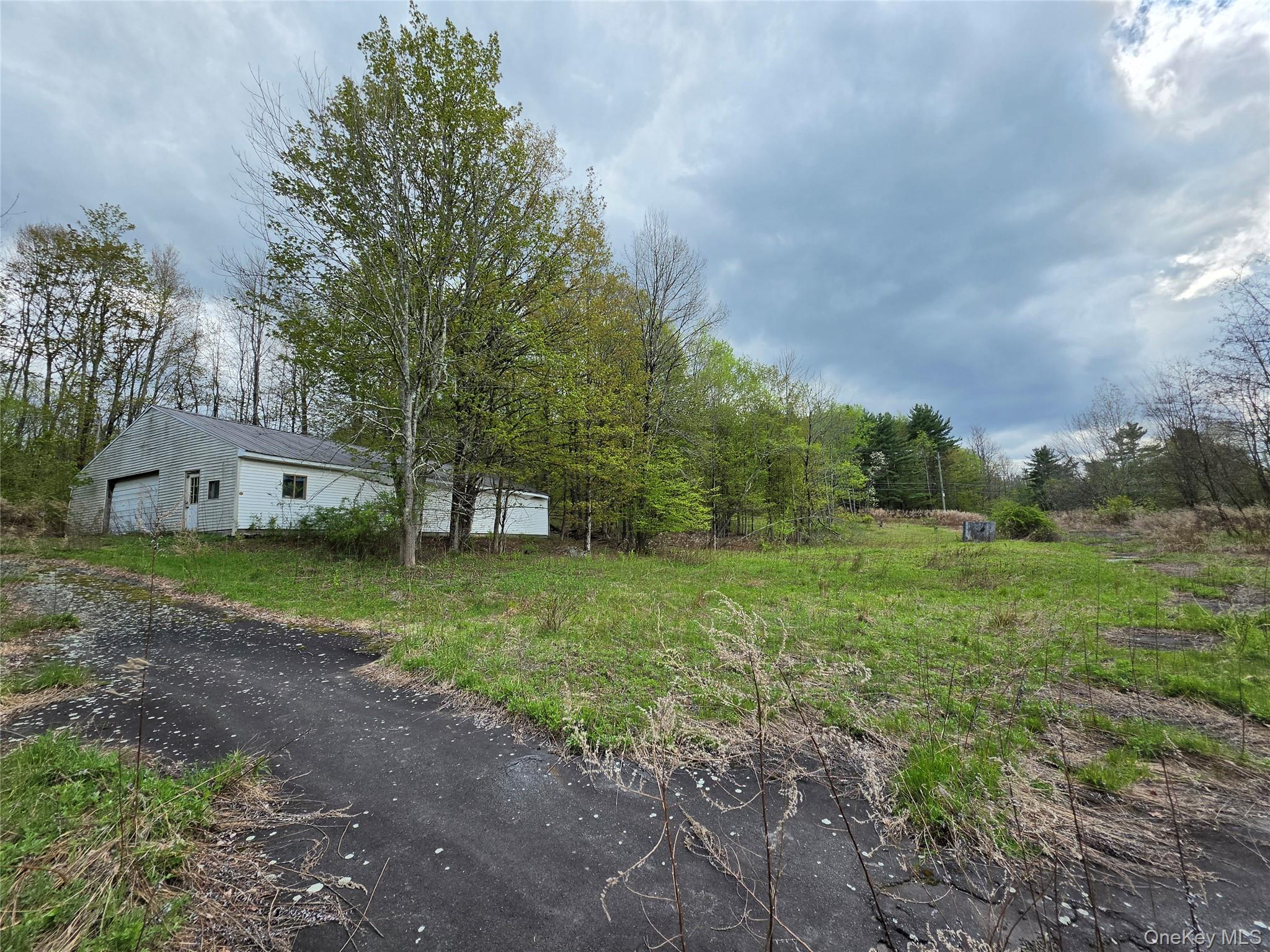 852 State Route 17b Property Photo 24