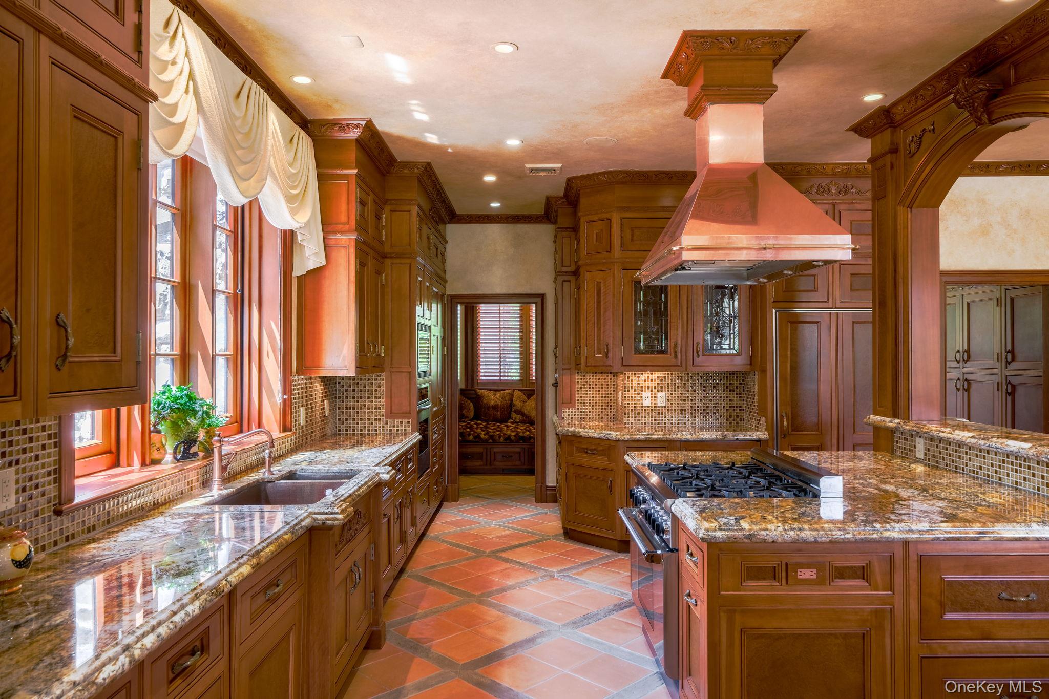 1 Applewood Estate Property Photo 11
