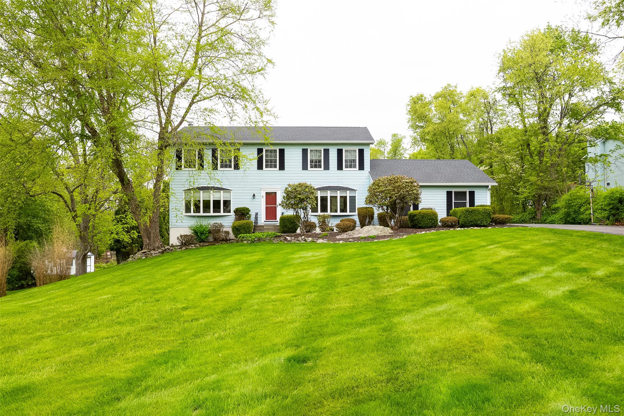 5 Rolling Green Lane Property Photo 2