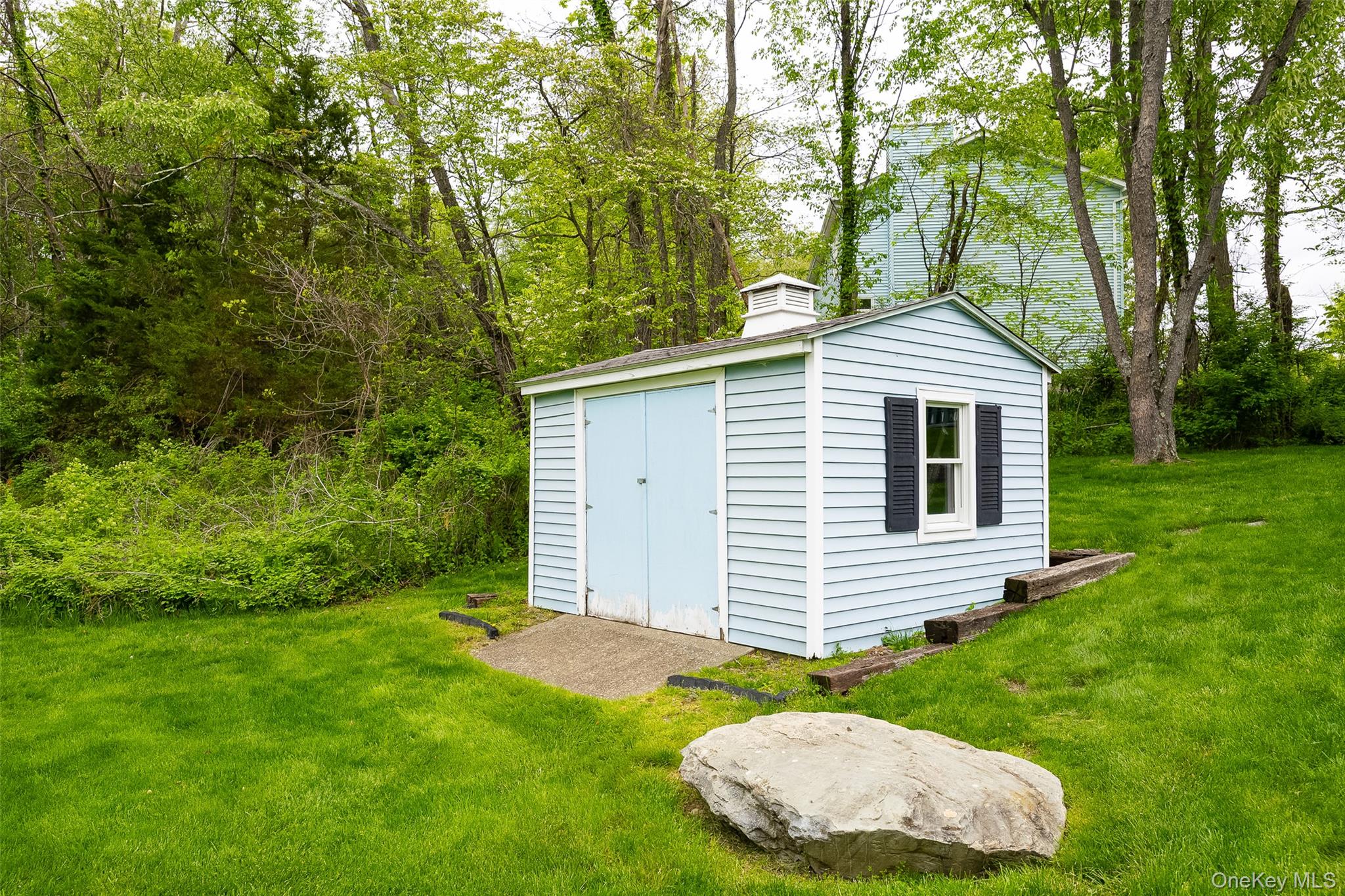 5 Rolling Green Lane Property Photo 29