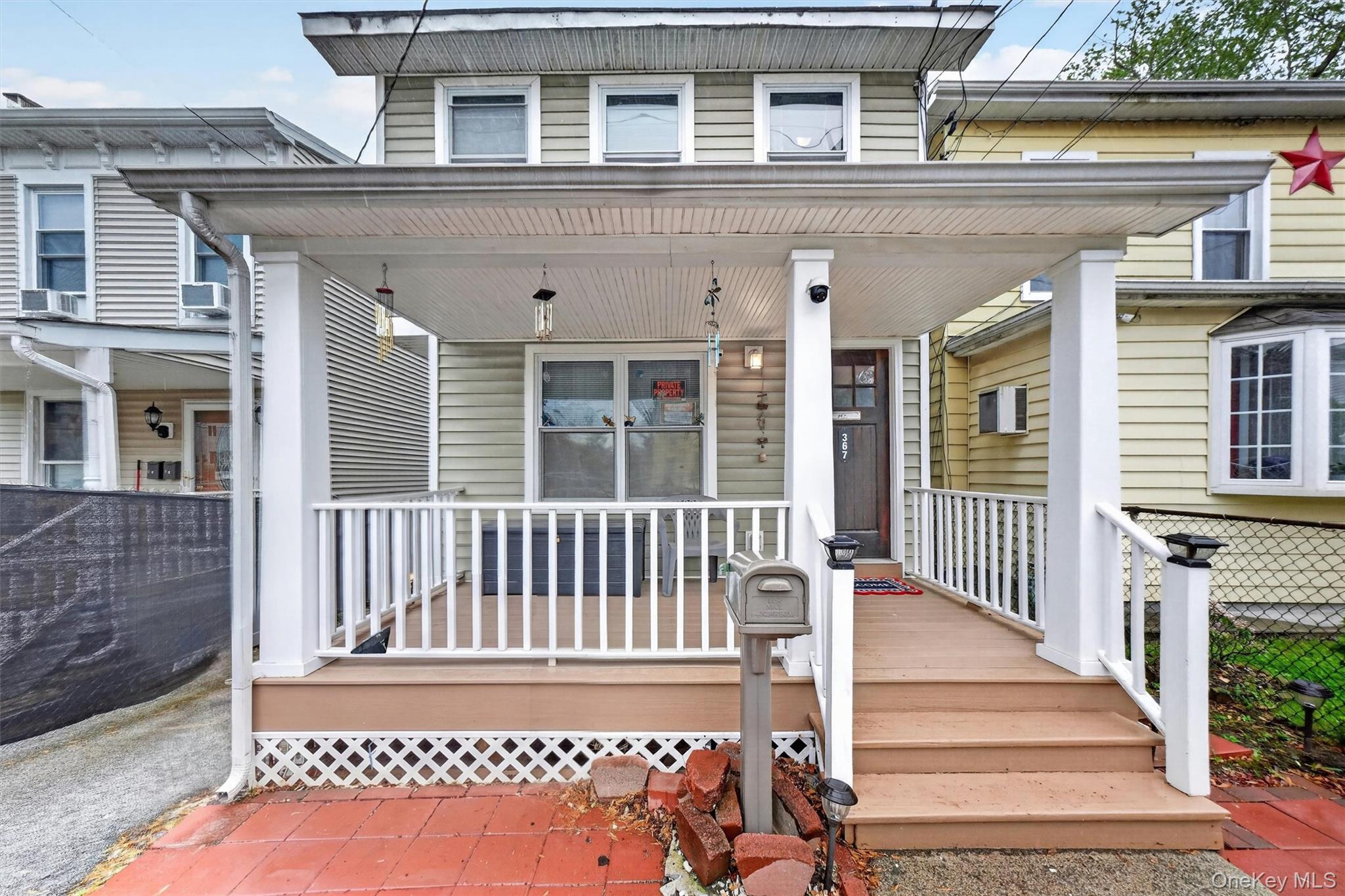 367 1st Street Property Photo 4