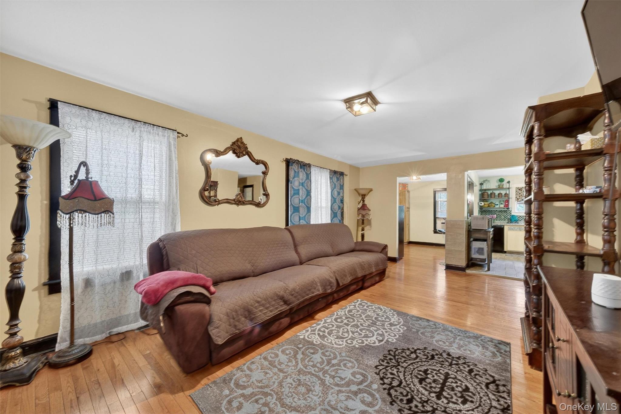367 1st Street Property Photo 5