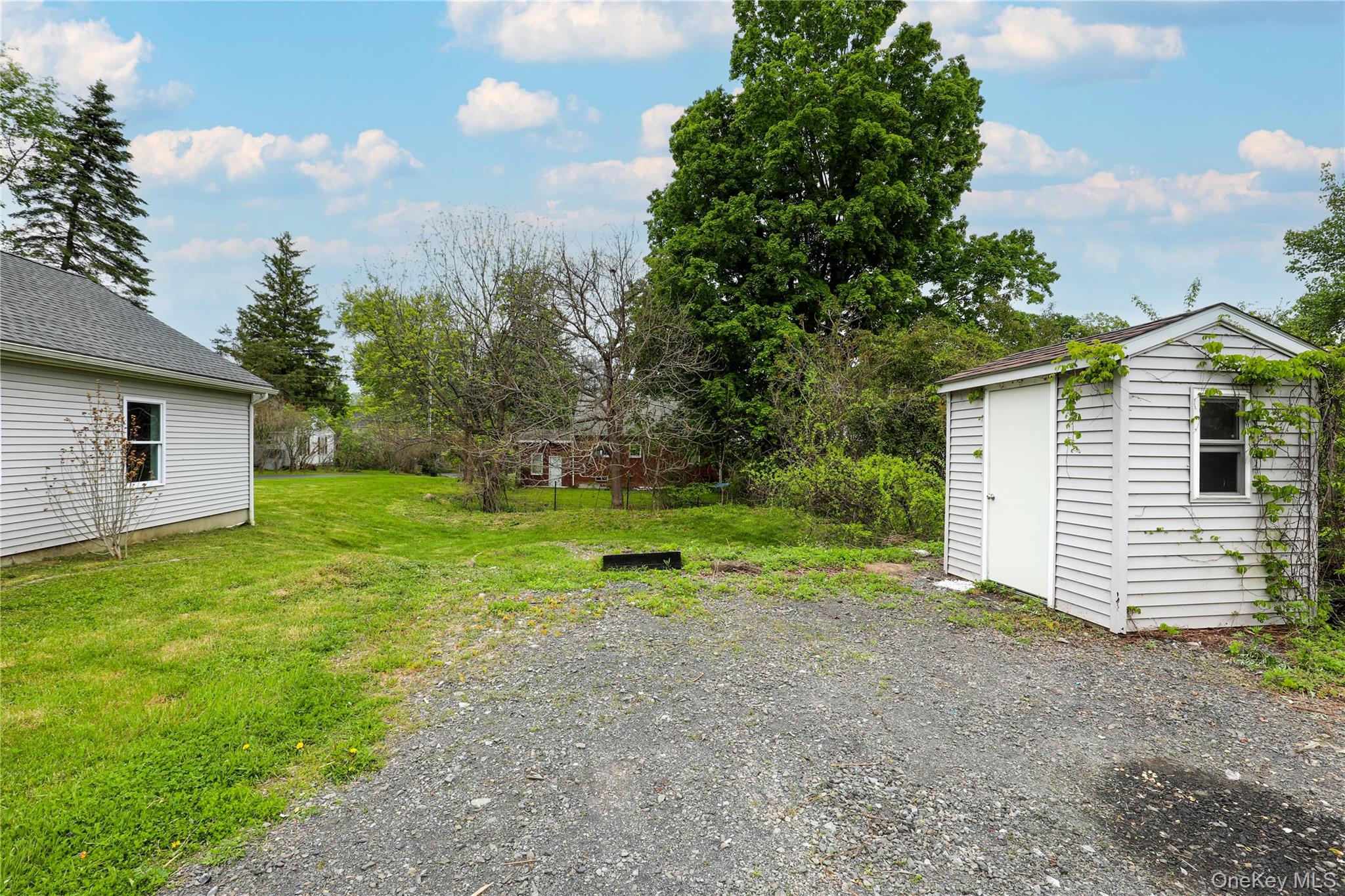 22 Apple Street Property Photo 5