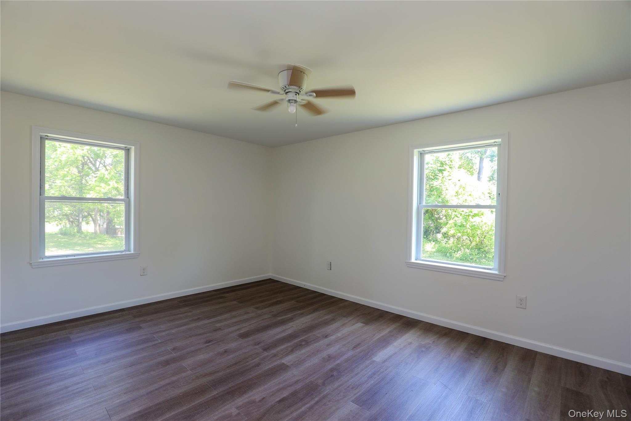 22 Apple Street Property Photo 14