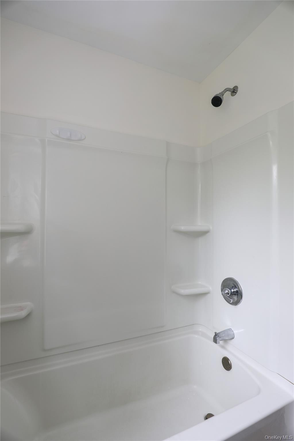 22 Apple Street Property Photo 21