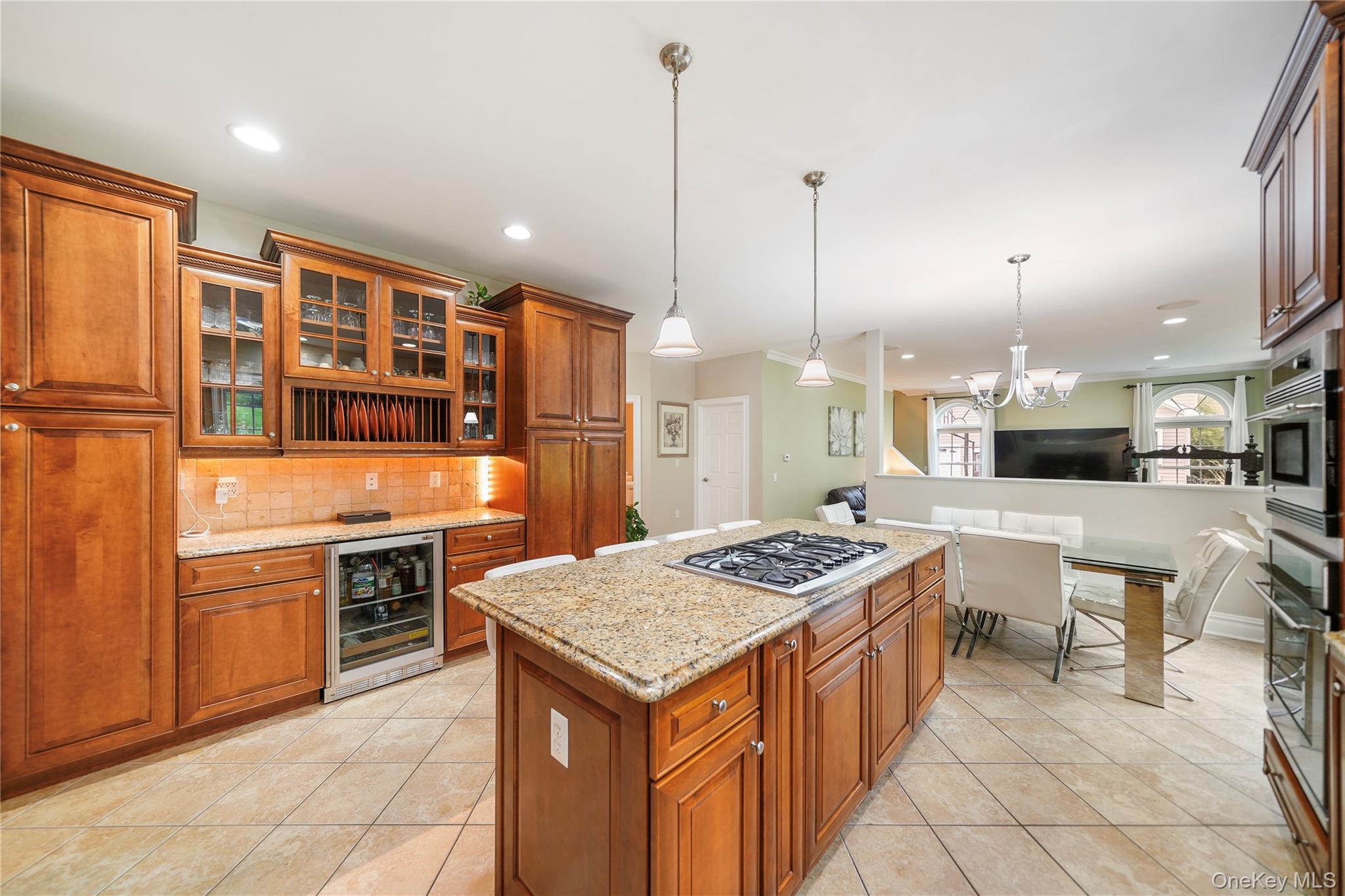 27 Deangelis Drive Property Photo 6