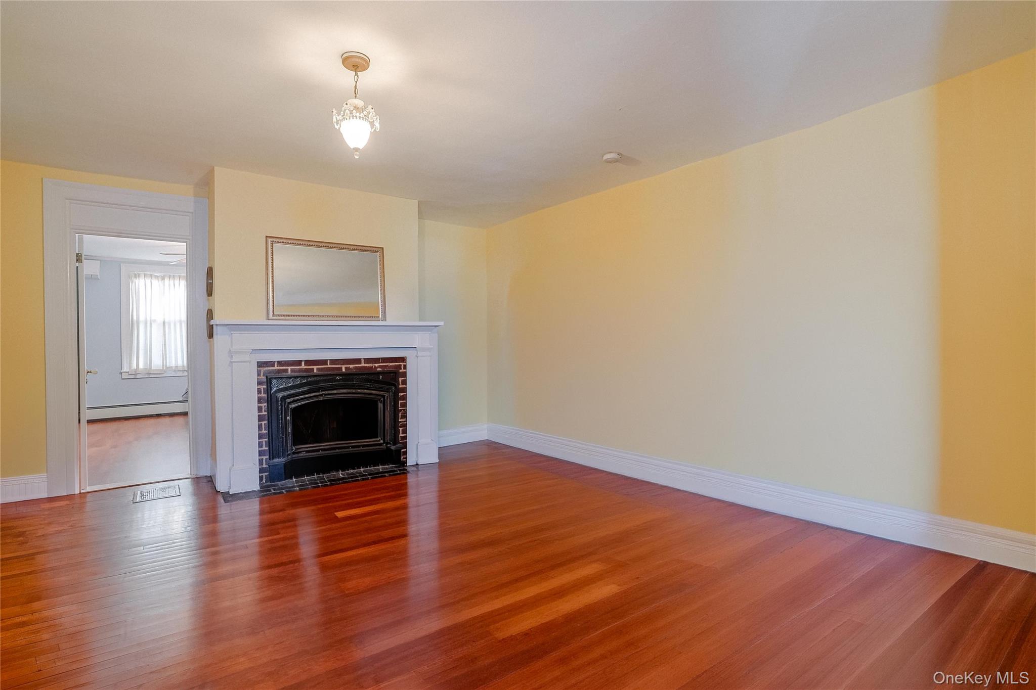 14 West Street Property Photo 6