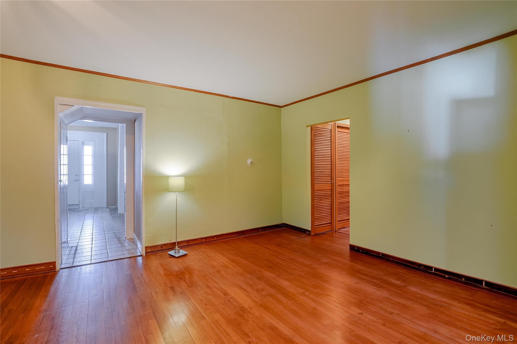 14 West Street Property Photo 7