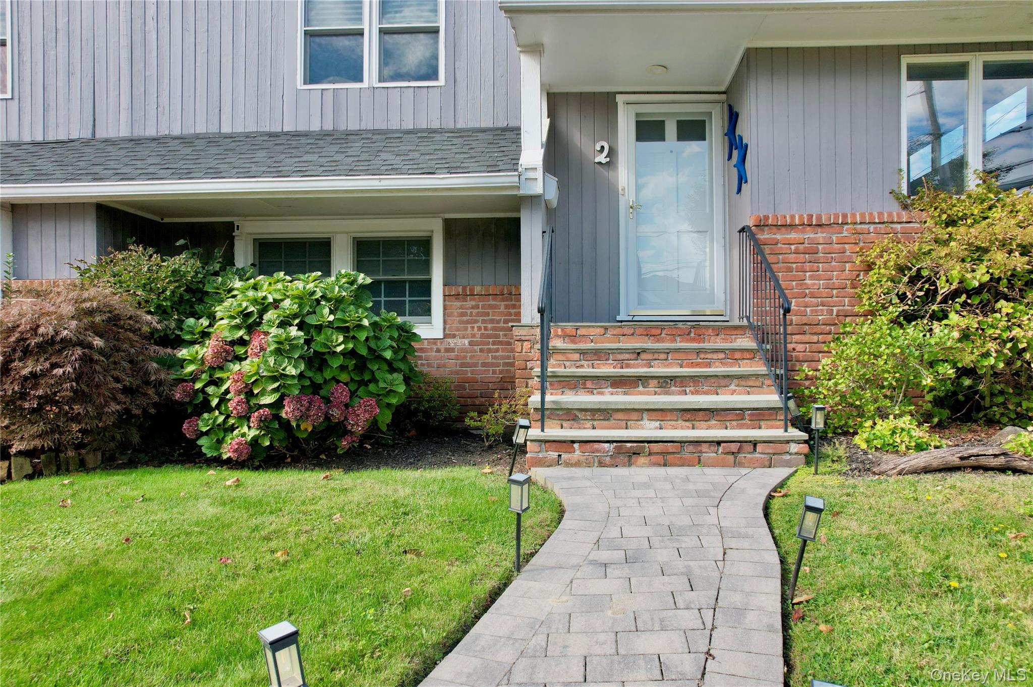 2 Biarritz Street Property Photo 3