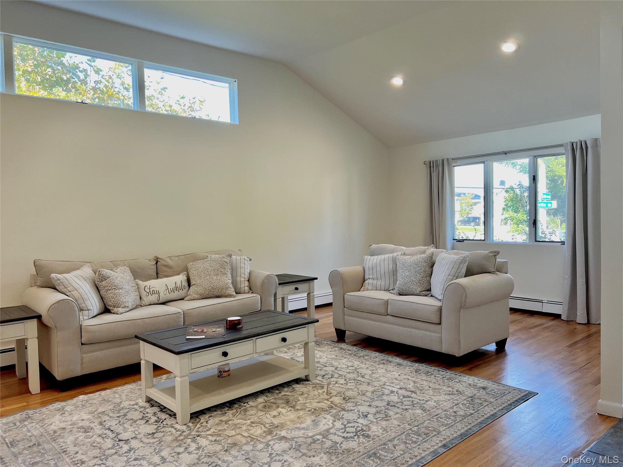2 Biarritz Street Property Photo 4