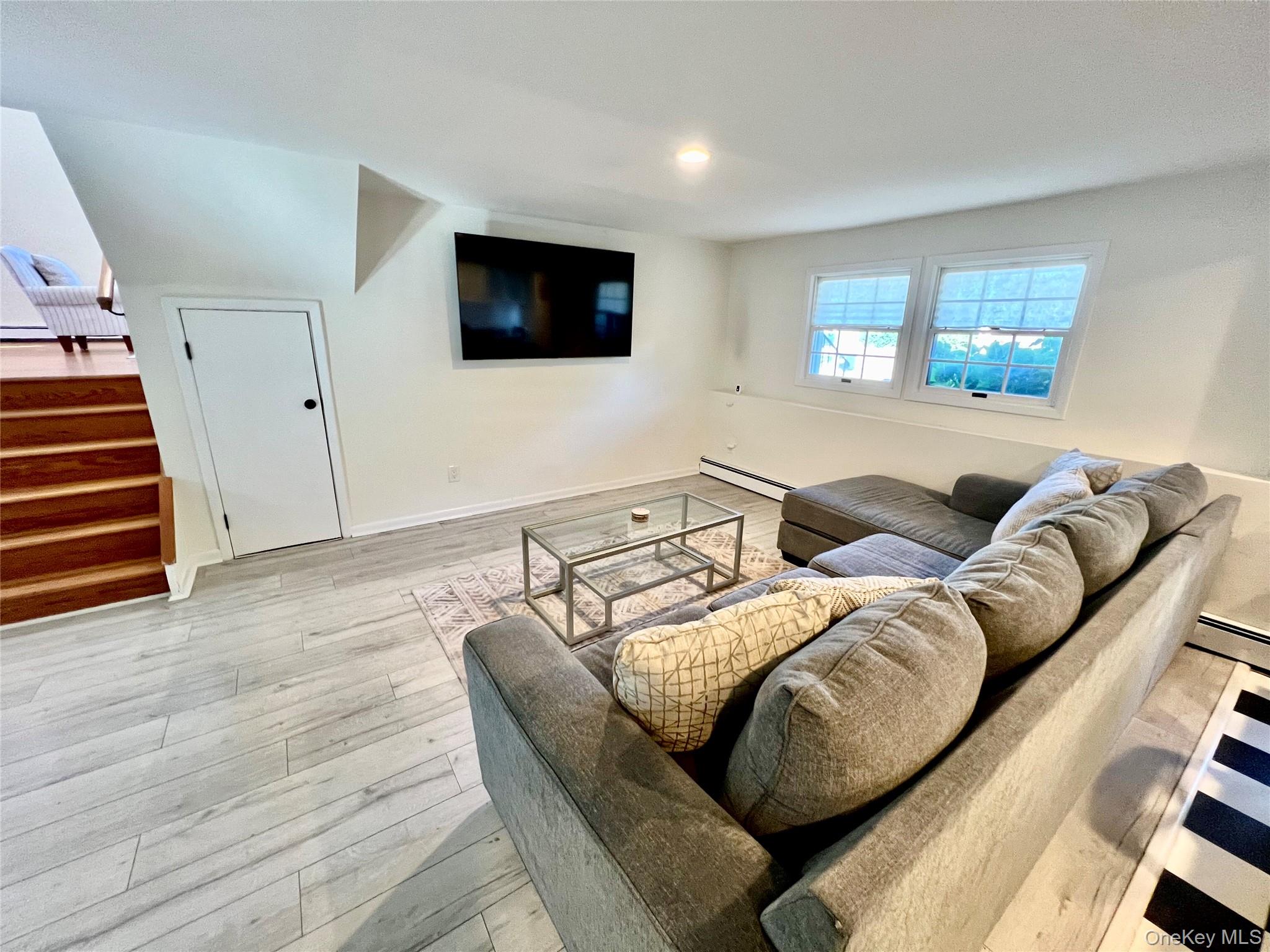 2 Biarritz Street Property Photo 6