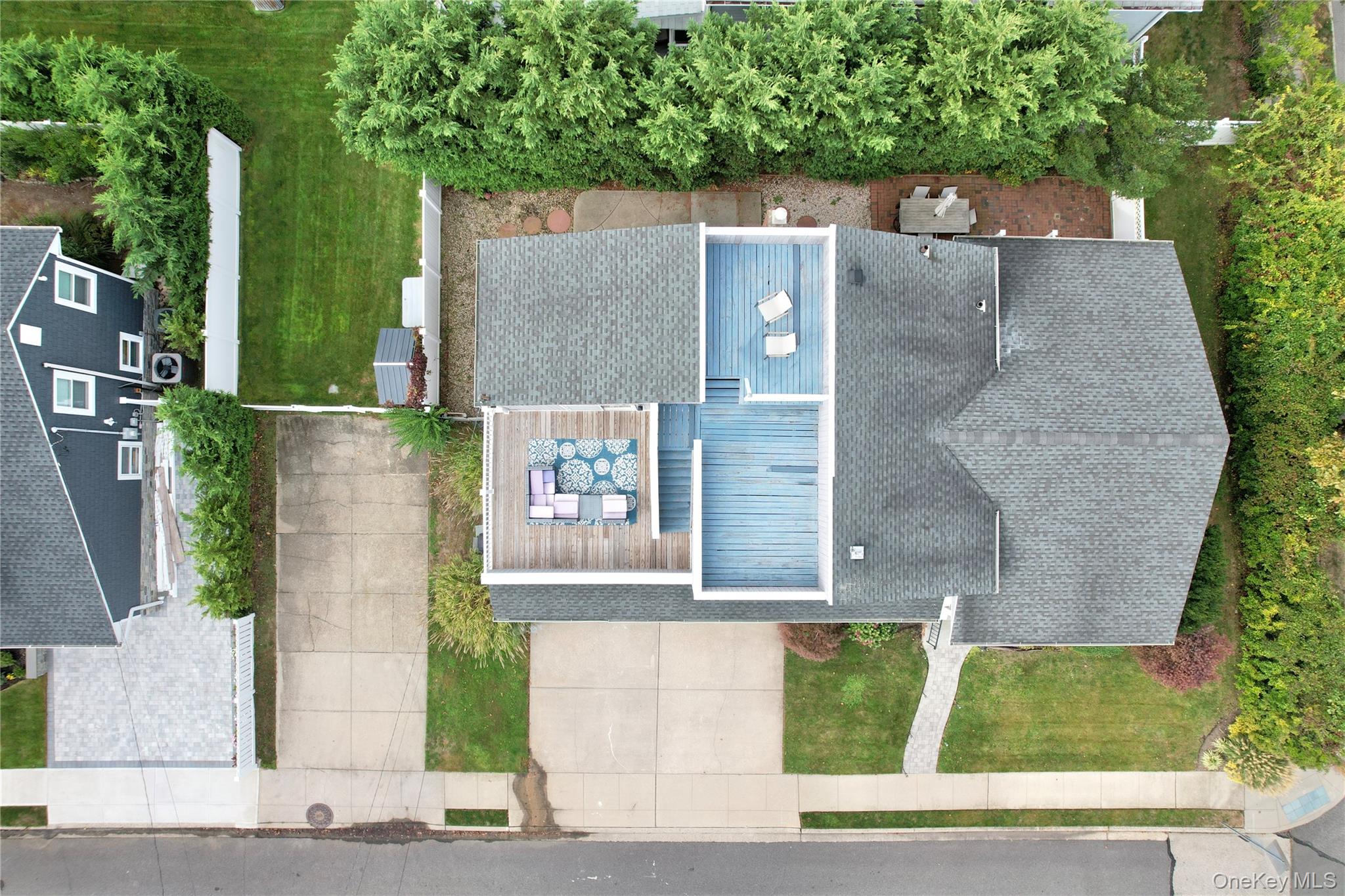 2 Biarritz Street Property Photo 14